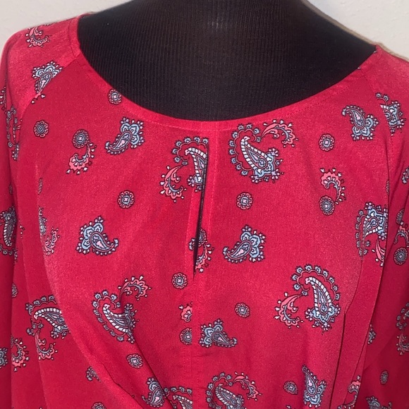 Lane Bryant Hot Pink Paisley Tunic with Tie Detail - Picture 2 of 10